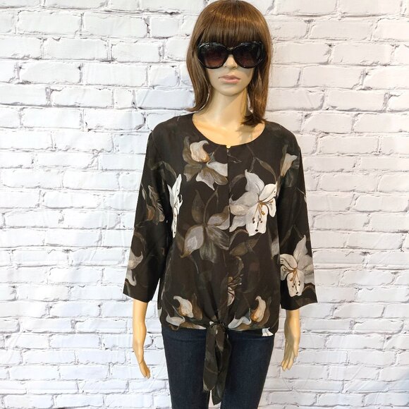 CLUB MONACO, Harriet 3/4 black floral 100% silk blouse - Picture 4 of 9